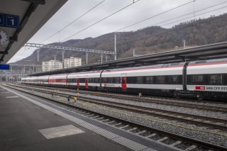 Le trafic ferroviaire international longue distance entre Chiasso et Milan était encore interrompu mercredi, en raison des dégâts causés par les intempéries dans le nord de l'Italie (archives). KEYSTONE/Ti-Press/PABLO GIANINAZZI